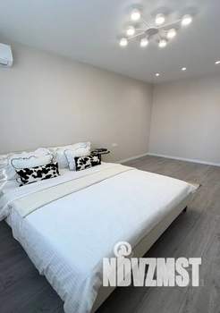 1-к квартира, посуточно, 48м2, 18/18 этаж