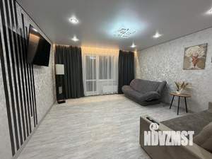 2-к квартира, посуточно, 50м2, 1/1 этаж