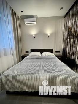 Студия квартира, посуточно, 30м2, 7/15 этаж