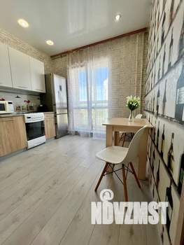 1-к квартира, посуточно, 32м2, 11/16 этаж