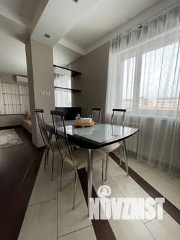 1-к квартира, посуточно, 41м2, 4/10 этаж