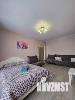 1-к квартира, посуточно, 33м2, 15/16 этаж