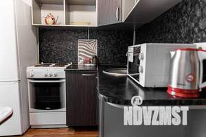 1-к квартира, посуточно, 37м2, 2/5 этаж