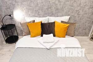 4-к квартира, посуточно, 90м2, 1/9 этаж