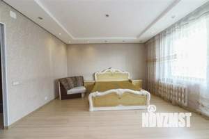 1-к квартира, посуточно, 44м2, 4/10 этаж