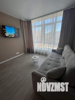 1-к квартира, посуточно, 45м2, 8/16 этаж