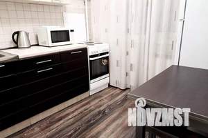 2-к квартира, посуточно, 45м2, 4/5 этаж
