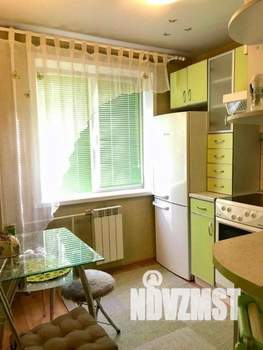 2-к квартира, посуточно, 47м2, 1/1 этаж