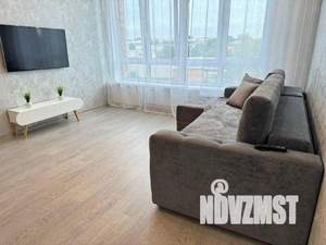 1-к квартира, посуточно, 46м2, 1/1 этаж