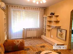 2-к квартира, посуточно, 47м2, 1/1 этаж