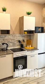 1-к квартира, посуточно, 35м2, 8/16 этаж