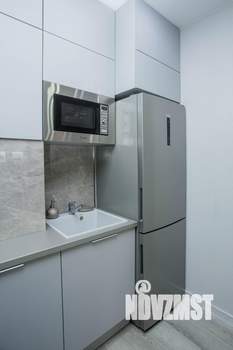 2-к квартира, посуточно, 38м2, 9/17 этаж