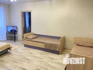 2-к квартира, посуточно, 45м2, 5/5 этаж