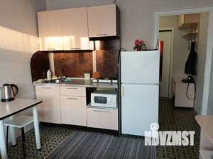 Студия квартира, посуточно, 17м2, 7/9 этаж