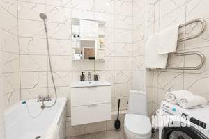 1-к квартира, посуточно, 37м2, 10/15 этаж