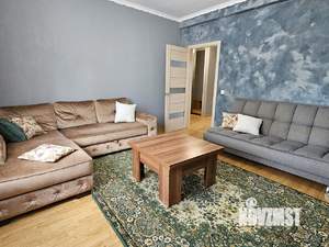 2-к квартира, посуточно, 55м2, 1/1 этаж