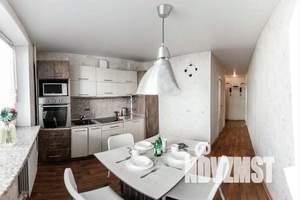 2-к квартира, посуточно, 68м2, 6/10 этаж