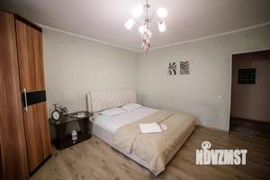 1-к квартира, посуточно, 40м2, 3/10 этаж