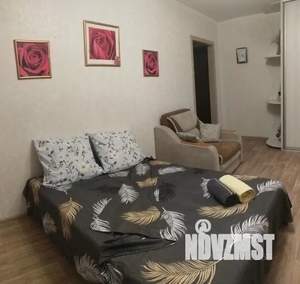 1-к квартира, посуточно, 34м2, 3/5 этаж