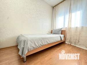 2-к квартира, посуточно, 45м2, 5/5 этаж