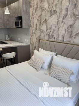 Студия квартира, посуточно, 28м2, 8/18 этаж