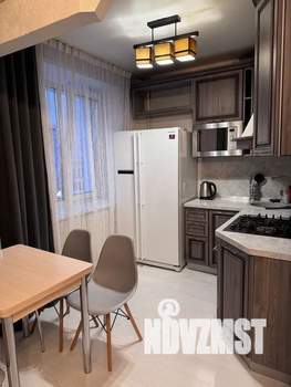 2-к квартира, посуточно, 55м2, 4/5 этаж