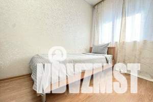 2-к квартира, посуточно, 45м2, 5/5 этаж