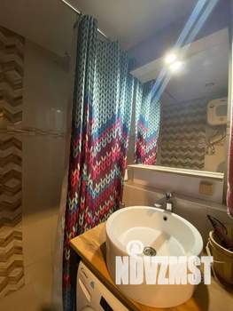 1-к квартира, посуточно, 40м2, 5/10 этаж