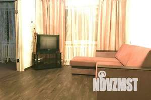 2-к квартира, посуточно, 45м2, 1/5 этаж