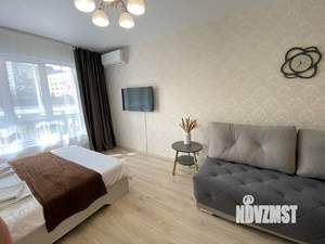 1-к квартира, посуточно, 40м2, 3/9 этаж