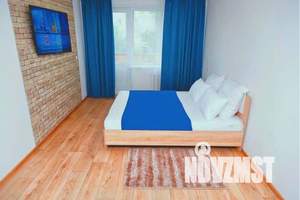 1-к квартира, посуточно, 35м2, 4/5 этаж