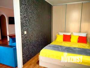 2-к квартира, посуточно, 50м2, 1/1 этаж