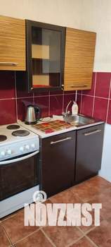 1-к квартира, посуточно, 40м2, 2/12 этаж