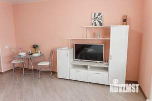 1-к квартира, посуточно, 35м2, 4/9 этаж