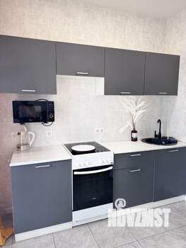 Студия квартира, посуточно, 40м2, 4/12 этаж