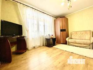 1-к квартира, посуточно, 37м2, 1/1 этаж