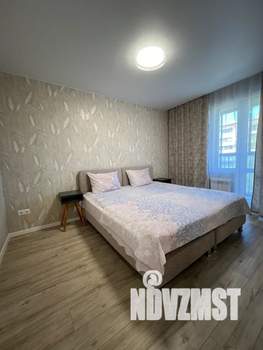 1-к квартира, посуточно, 42м2, 7/16 этаж