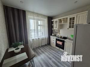 1-к квартира, посуточно, 40м2, 2/10 этаж