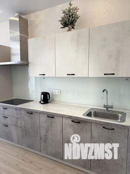 2-к квартира, посуточно, 45м2, 14/14 этаж