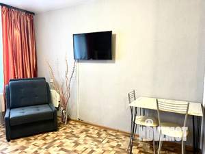 2-к квартира, посуточно, 40м2, 9/10 этаж