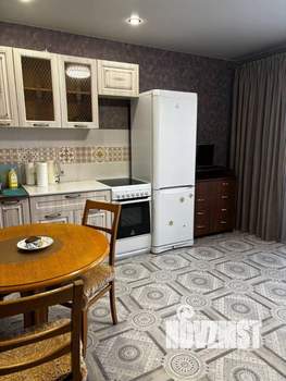 Студия квартира, на длительный срок, 30м2, 1/10 этаж