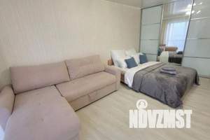 1-к квартира, посуточно, 35м2, 5/5 этаж