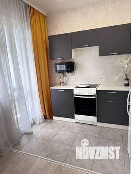 1-к квартира, посуточно, 38м2, 1/1 этаж