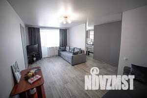 2-к квартира, посуточно, 48м2, 2/5 этаж