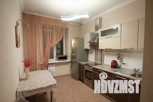 1-к квартира, посуточно, 45м2, 2/5 этаж