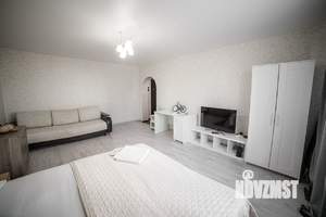 1-к квартира, посуточно, 45м2, 3/10 этаж