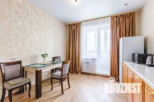 1-к квартира, посуточно, 52м2, 1/1 этаж