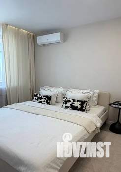 1-к квартира, посуточно, 48м2, 18/18 этаж