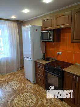 1-к квартира, посуточно, 42м2, 4/9 этаж