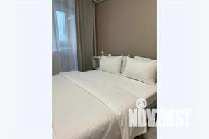 1-к квартира, посуточно, 50м2, 7/10 этаж